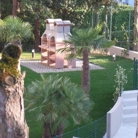 Residence Melograno Bibione Eksteriør billede