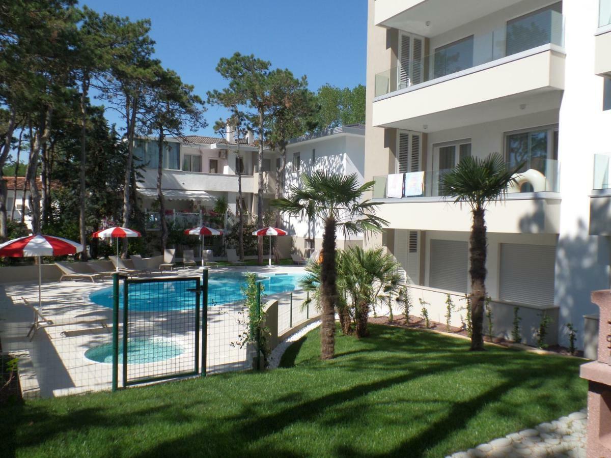 Residence Melograno Bibione Eksteriør billede