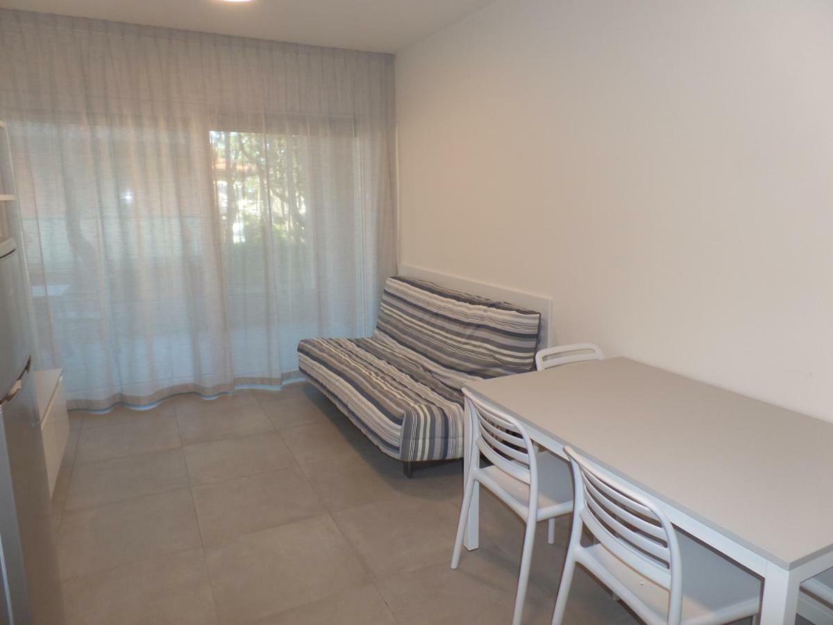 Residence Melograno Bibione Eksteriør billede